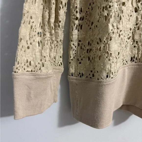 CHICO's Beige Novelty Textured Open Knit Long Sleeve Top Womens 1 Medium - Picture 5 of 10